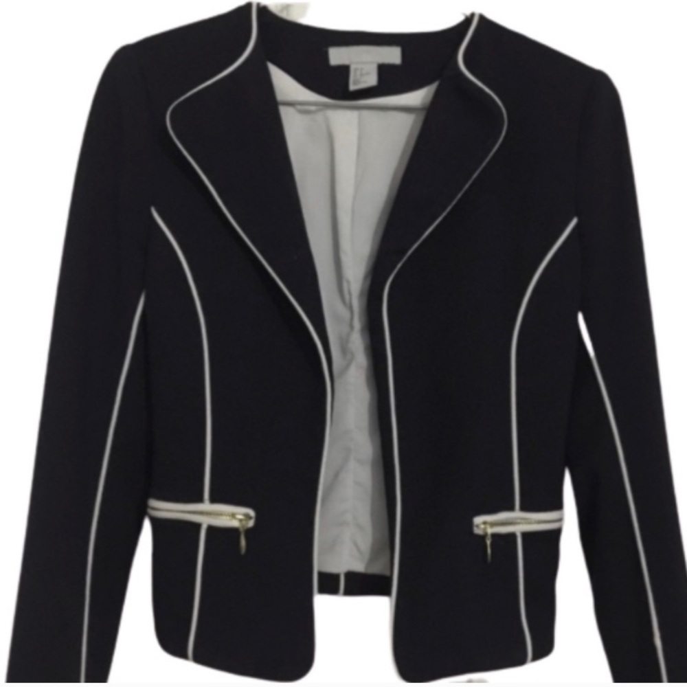 FREE ‼️HOST PICK| H&M | Stylish Navy Blue Blazer